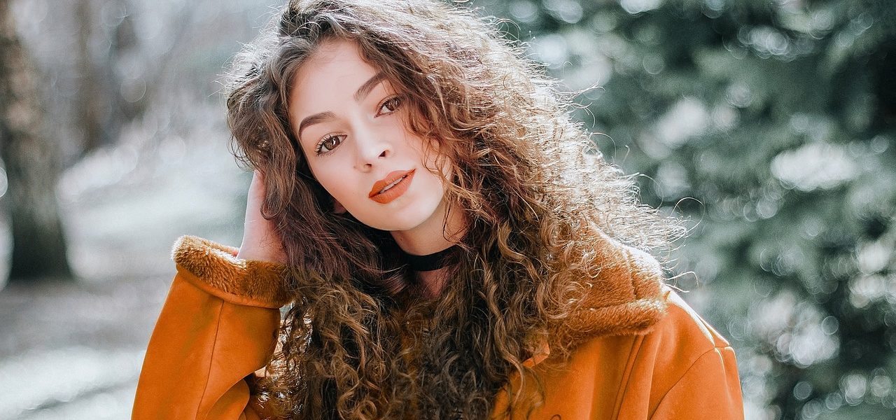 cheveux ondulés